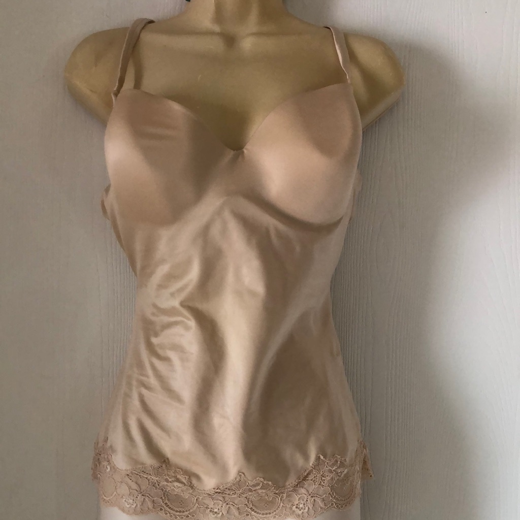Woman’s Luleh Camisole Shapewear With Lace Trim